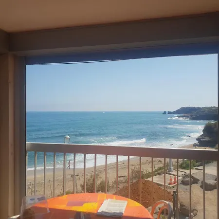 La Mer Apartment